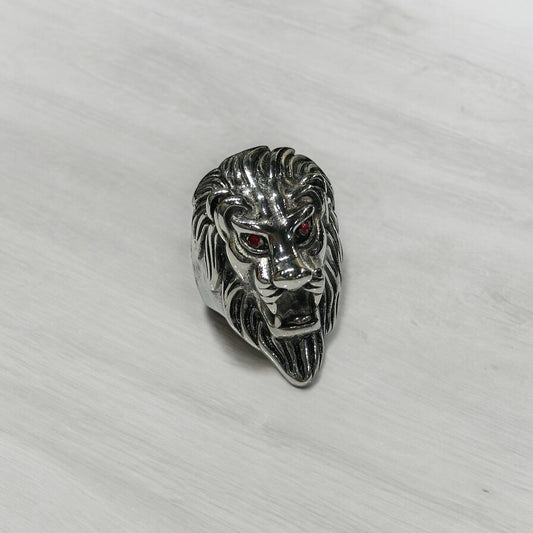 Silver Red Stone Eye Lion XL