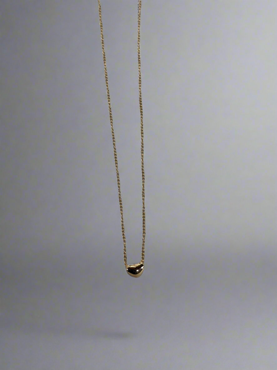 Gold heart necklace