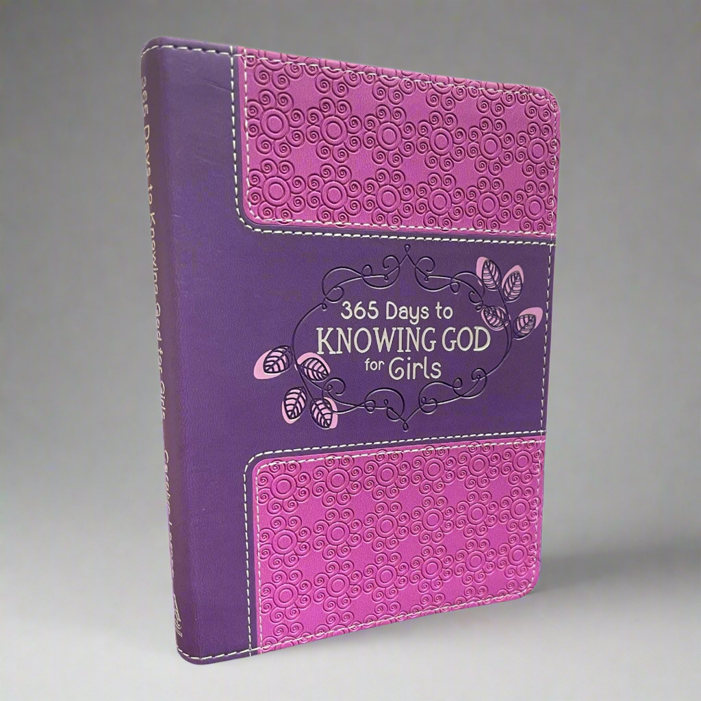 365 Days to Knowing God for Girls