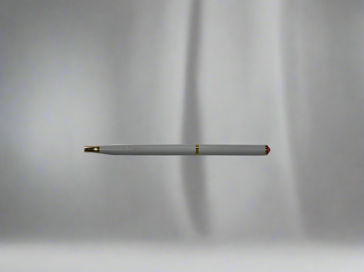 White small diamond top pen