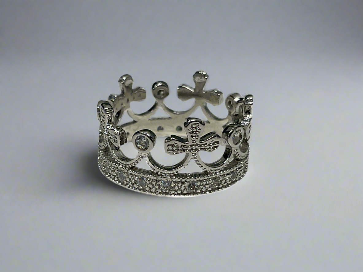 Silver Crown Diamond Medium