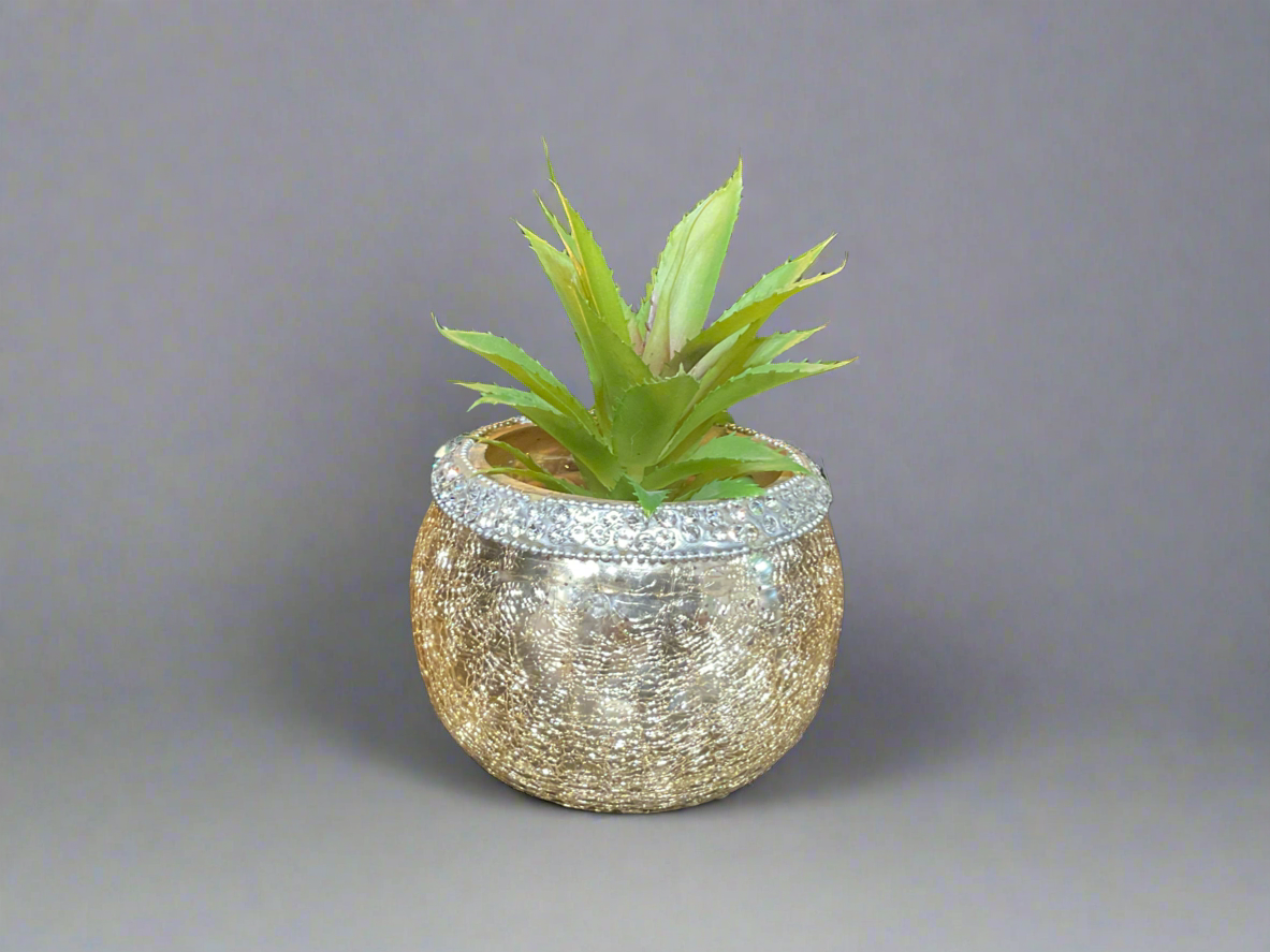 Gold vase small