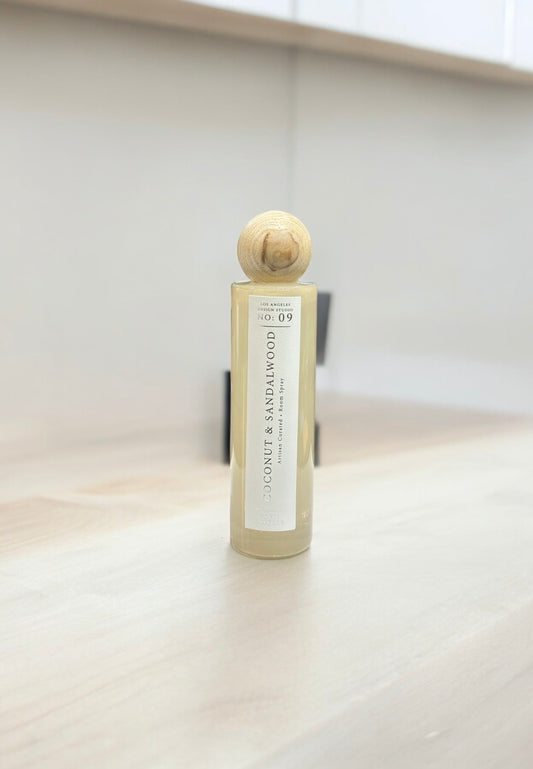 Coconut and Sandlewood room spray