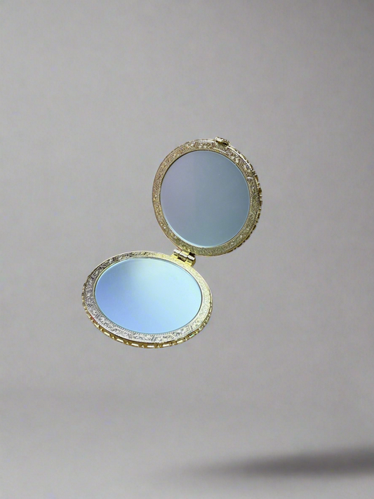 Compact Mirror