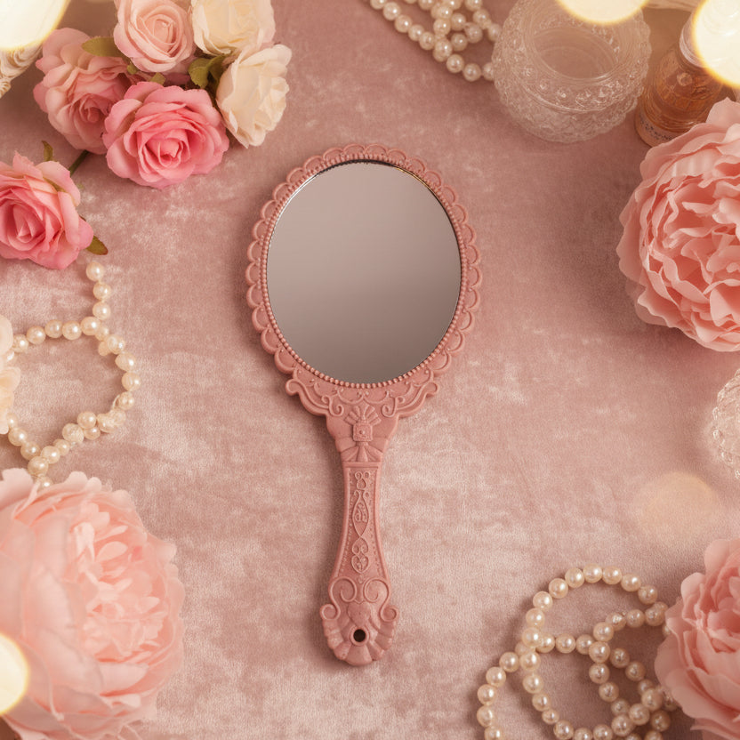 Hand mirrors