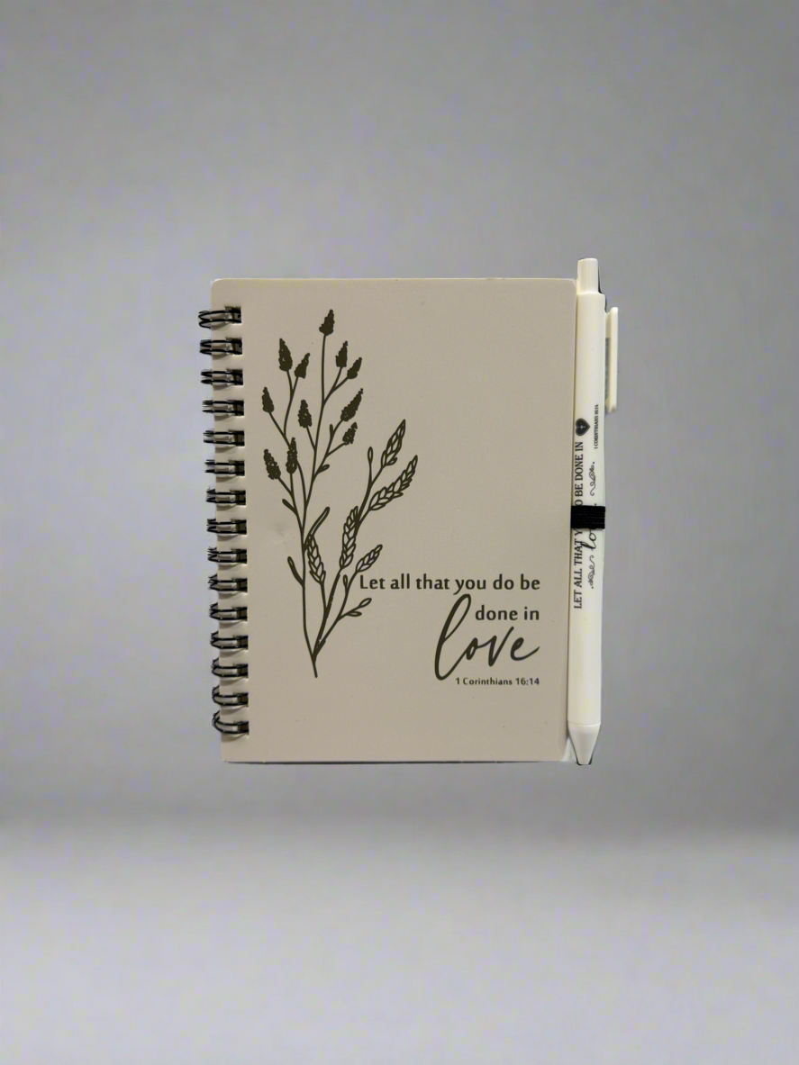 Mini Floral notebook + pen set