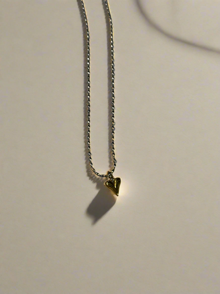 Necklace: Heart Beaded