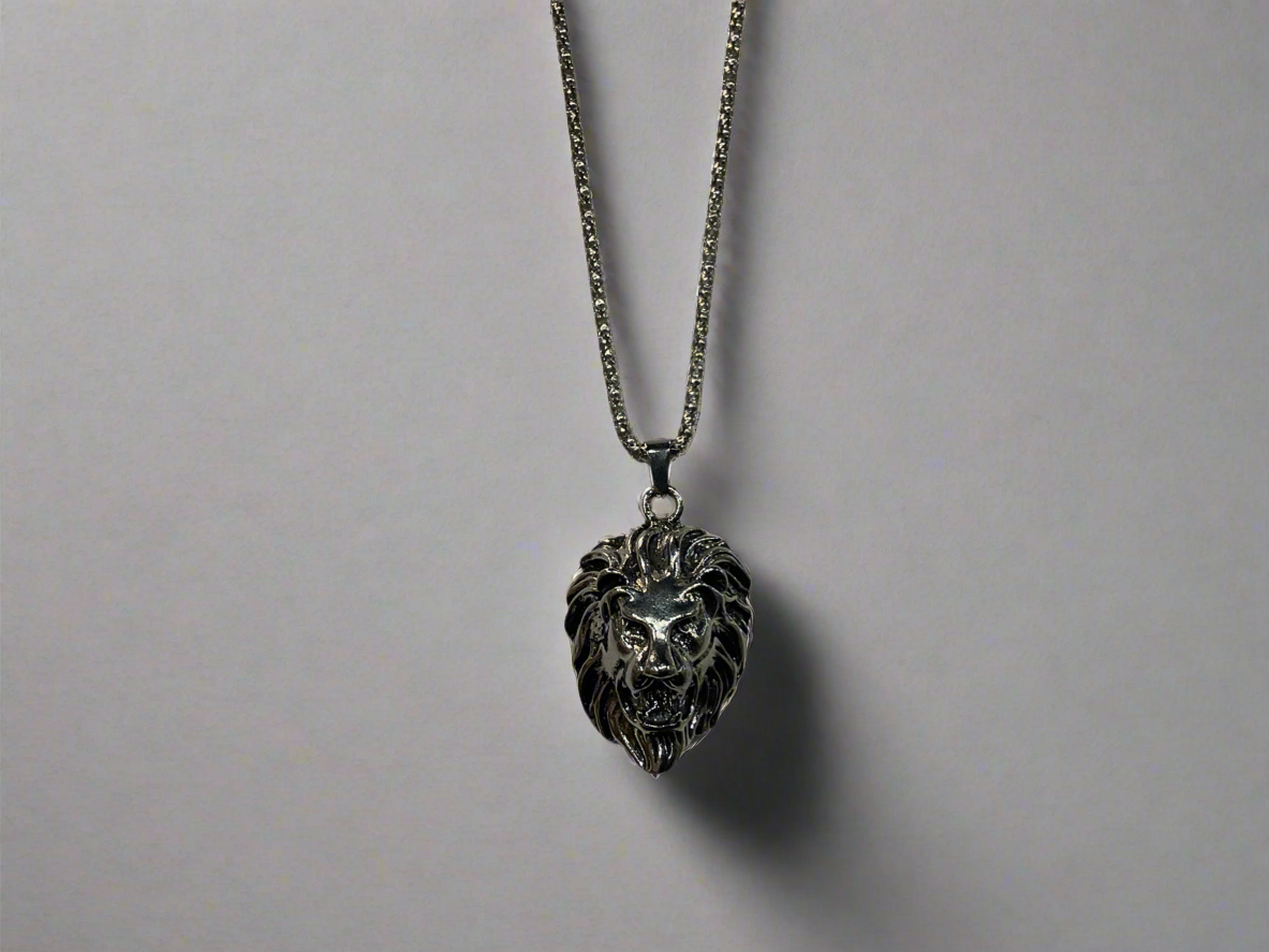 Medium Lion Head Necklace