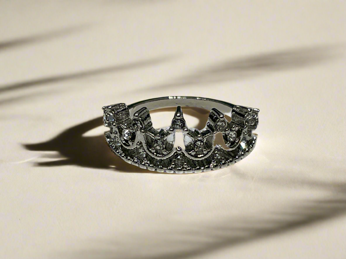 Ring: Diamond Crown