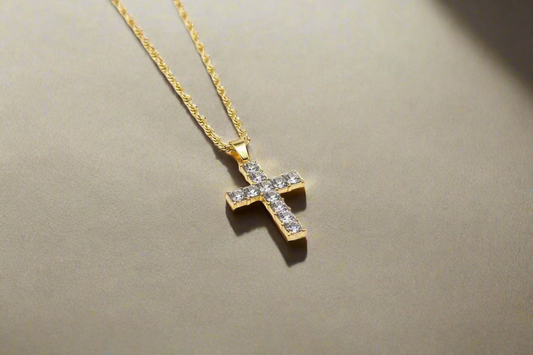 Necklace: Cross