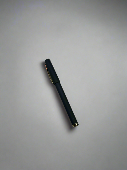 Black pen gold tip
