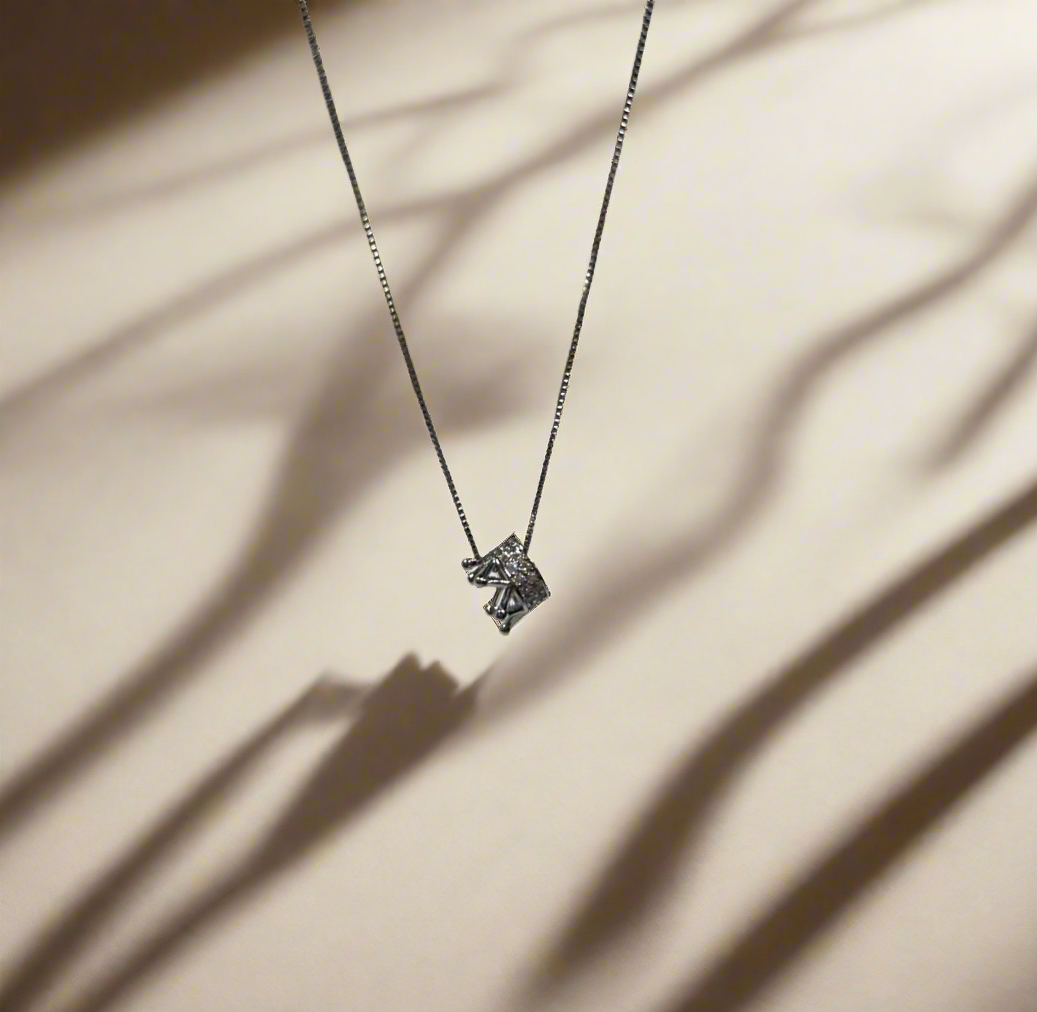 Crown necklace