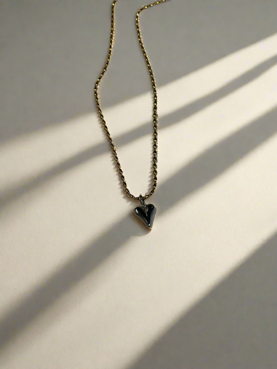 Necklace: Heart Beaded
