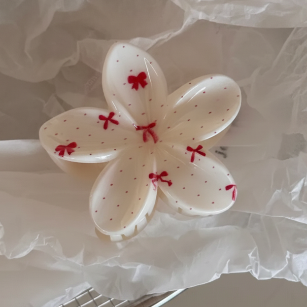 Hair Clips: Flower Claws