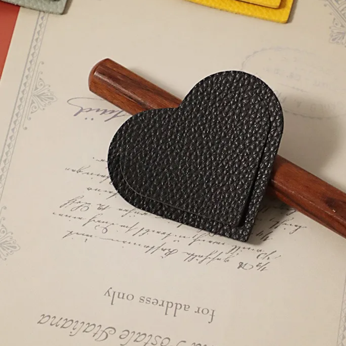 Bookmarks: heart shape